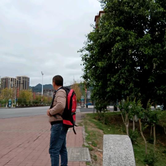 莫国配；我的楼兰
