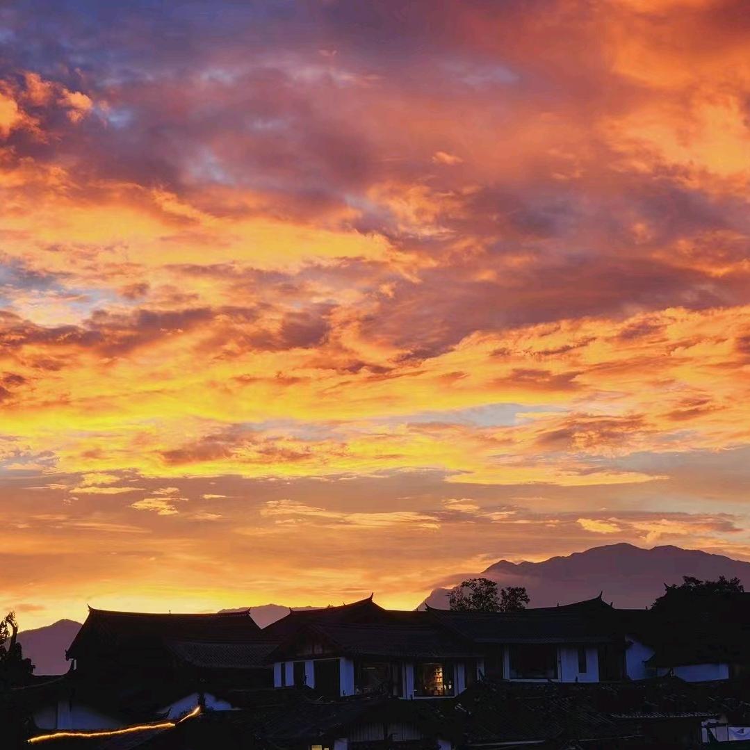 丽江美巢故事精品客栈官方号