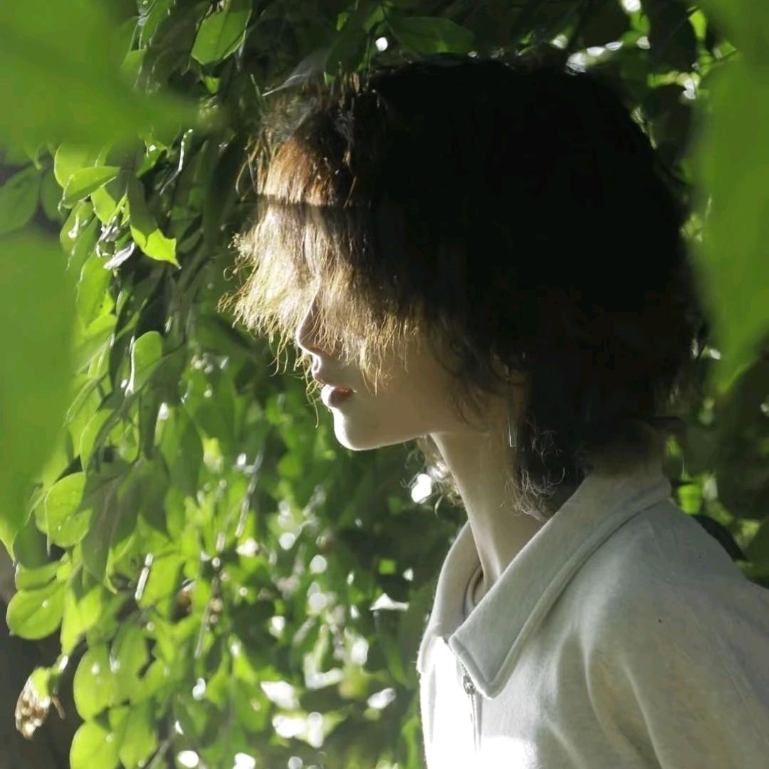 一只不清醒的余