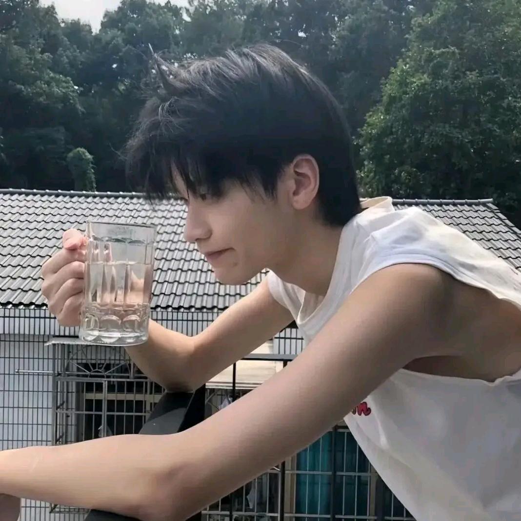 凌晨一点的猫