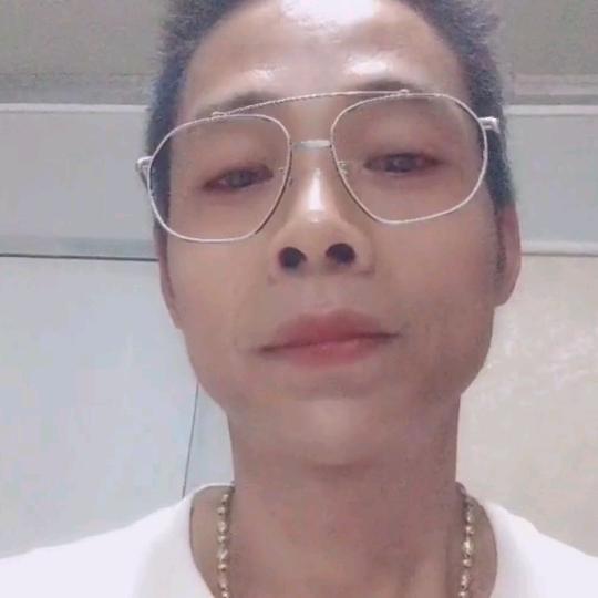 隔壁老黄