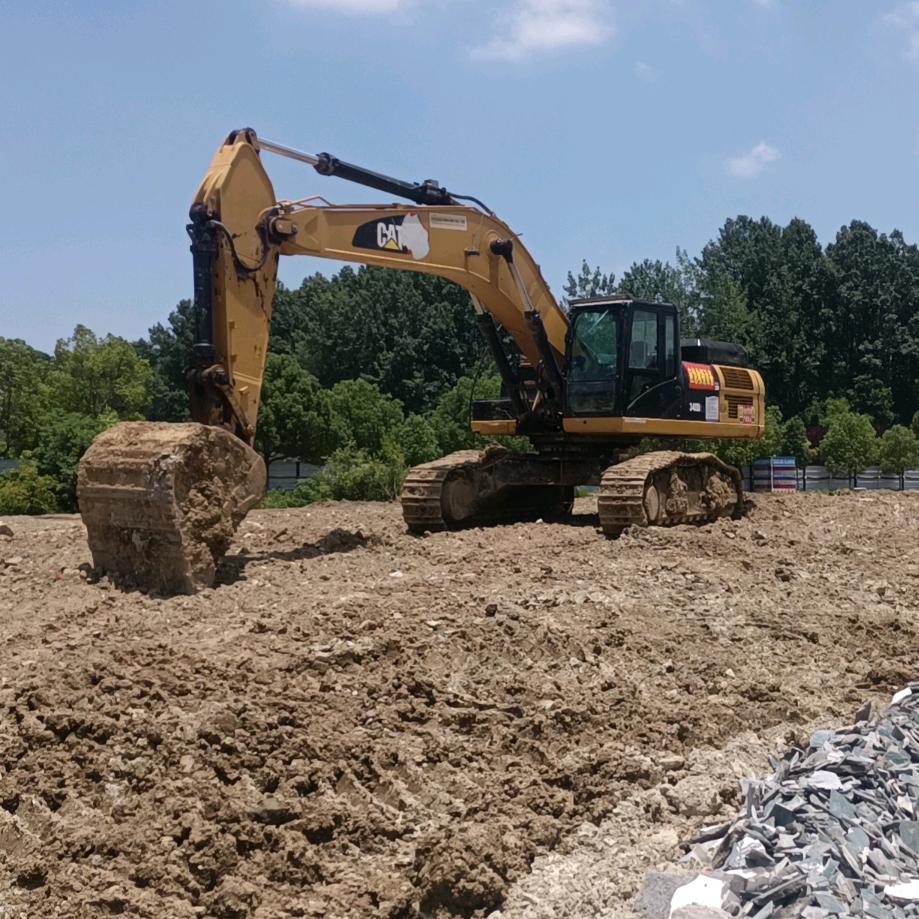 专业挖机带班（阿伟）