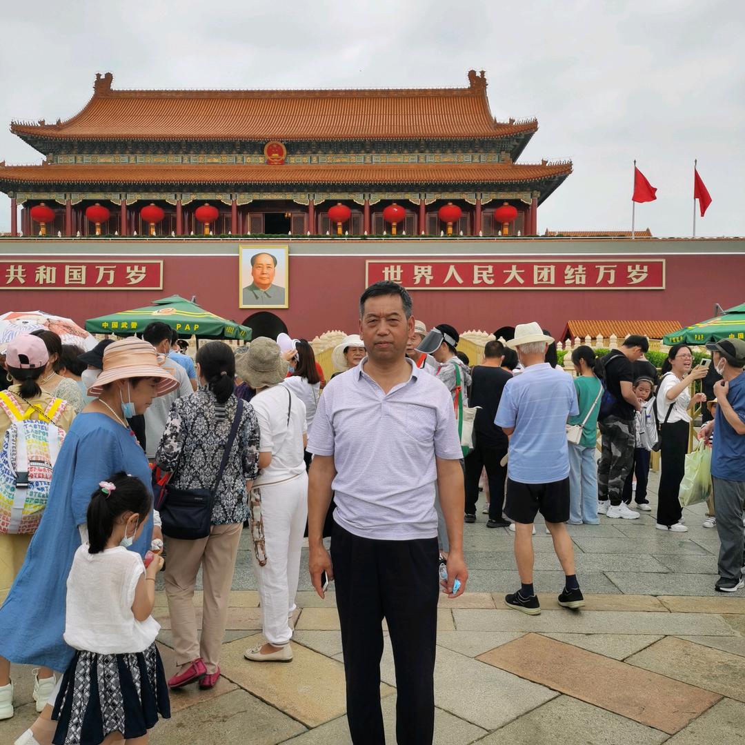 李百柱