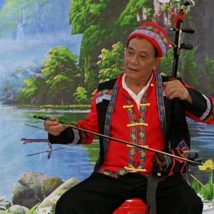 琼中強哥