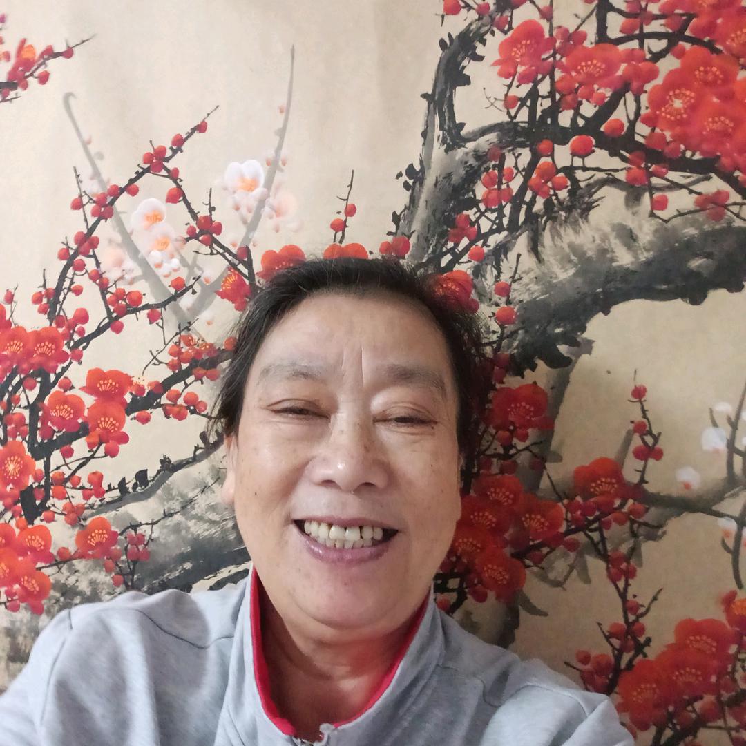 期盼明天（每天下午三点半直播）