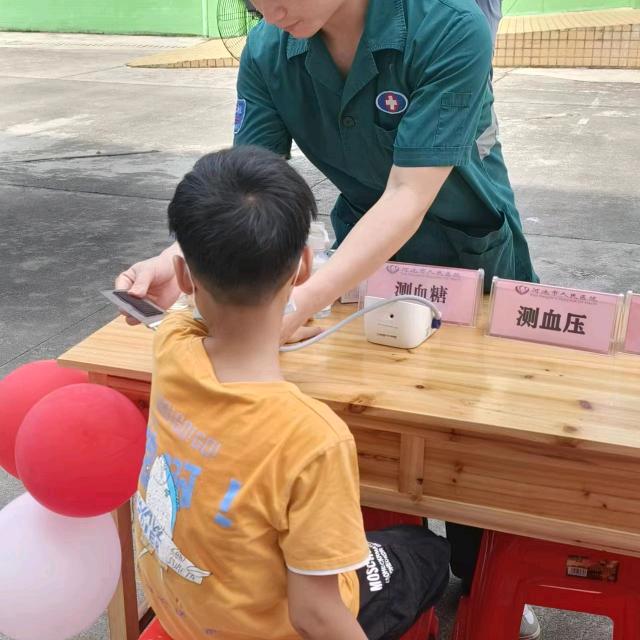 二牛奶爸