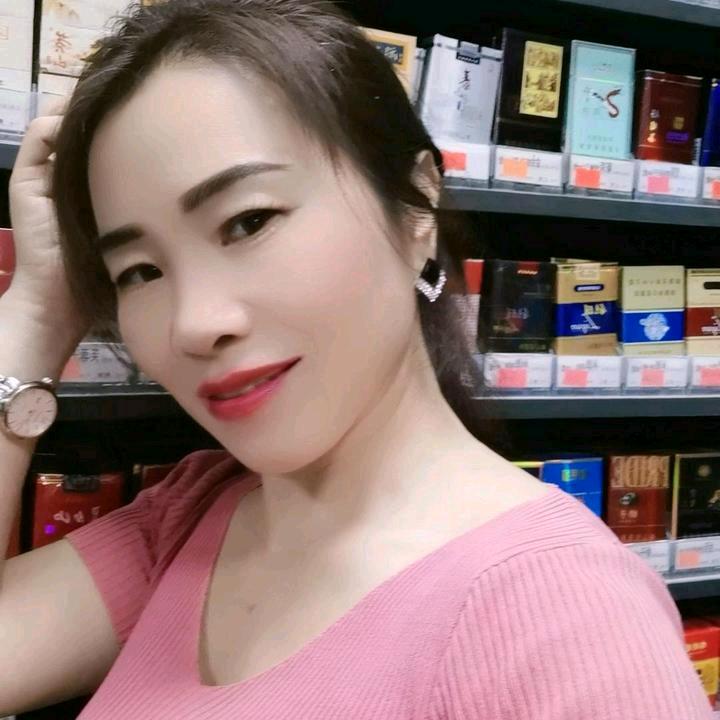 广茂烟酒行，便利店