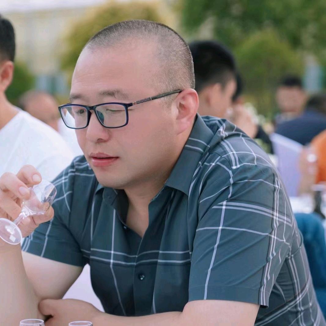 阳谷老刘爱喝酒小号