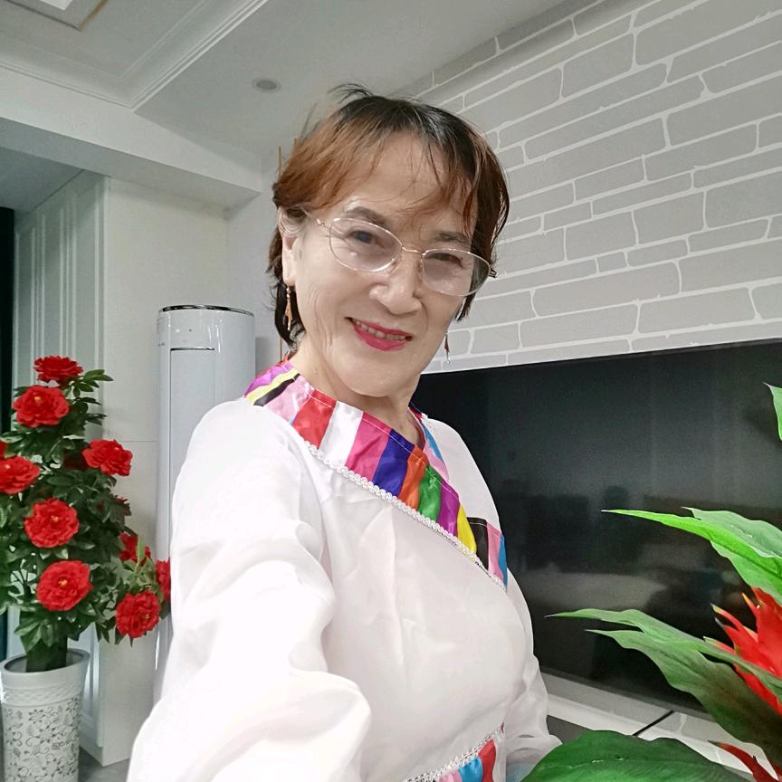芬友姐每晚7，30