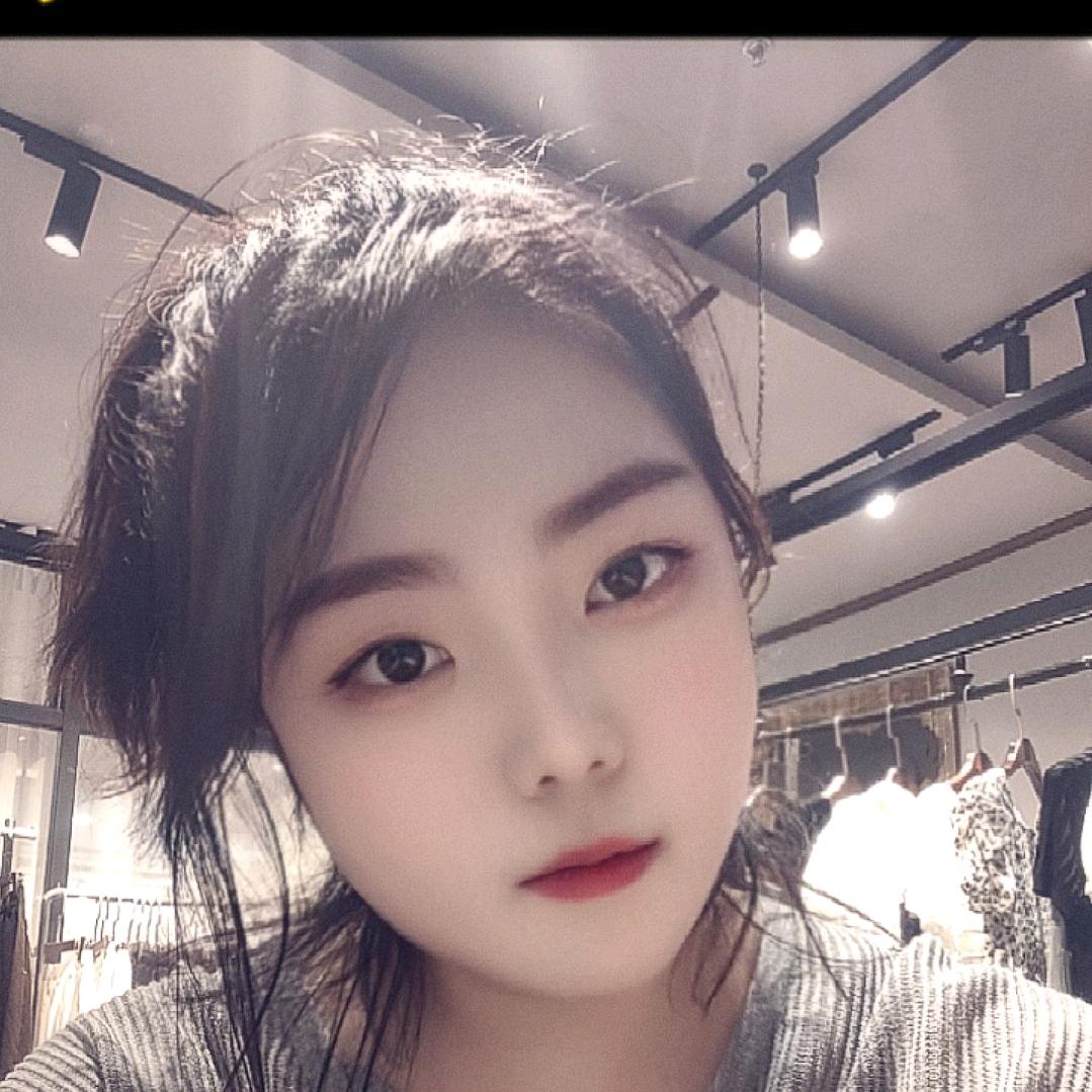 泾阳大唐购物中心三楼js女装——珍