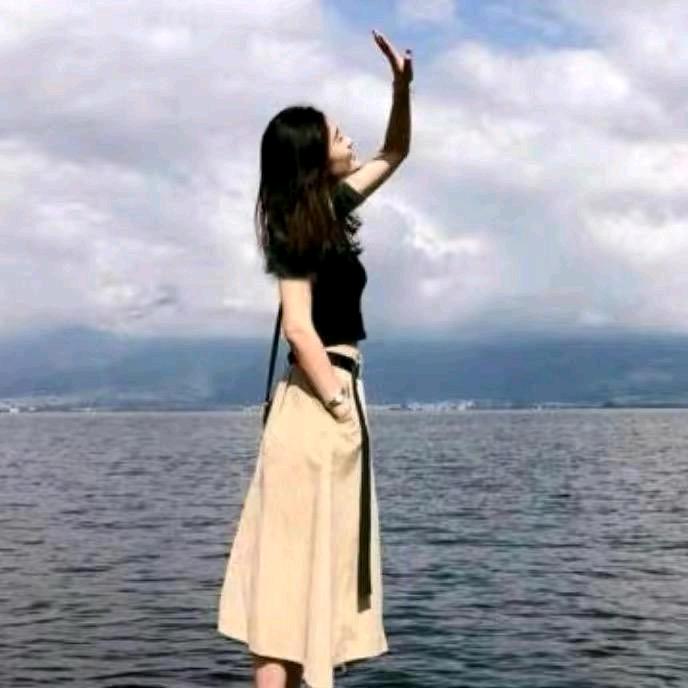 诗曼妮女装