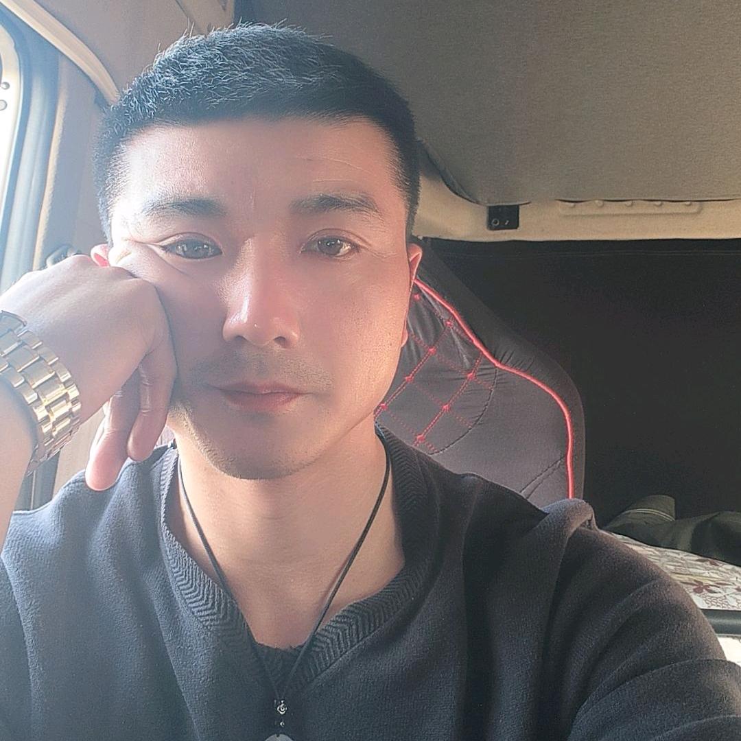 ☆o伟(❁´◡`❁)*✲ﾟ*