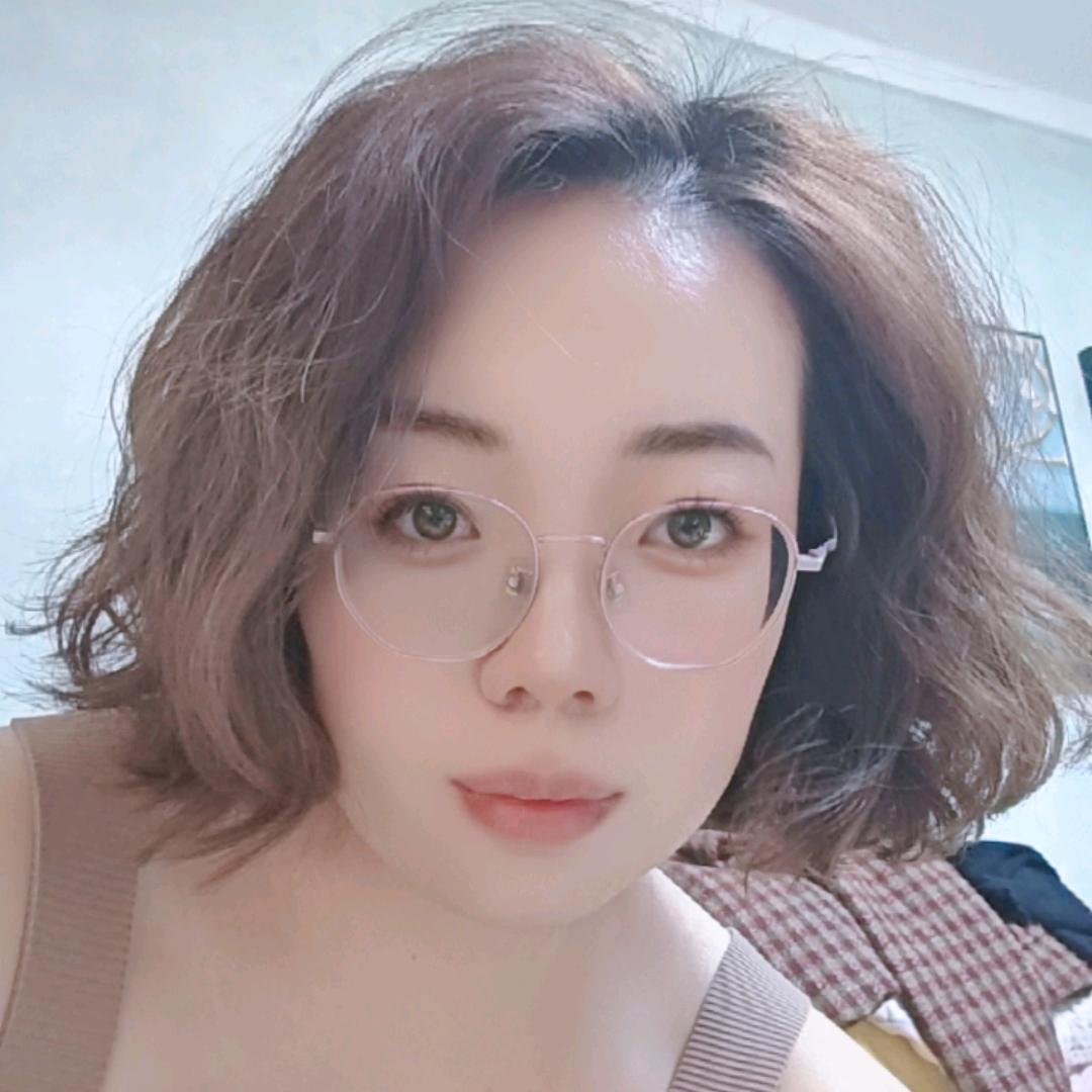 设计师康又心