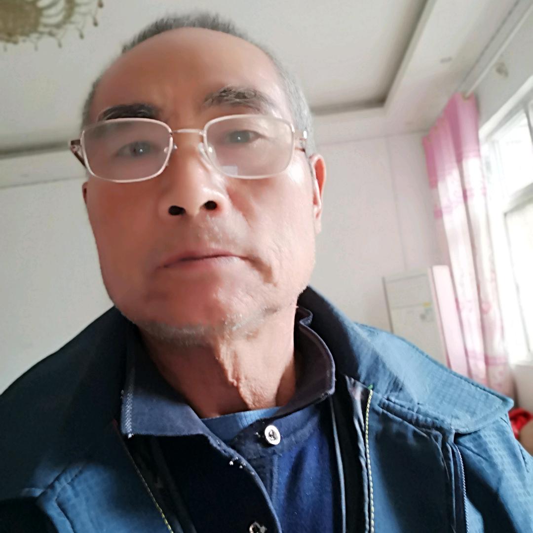 杨保现