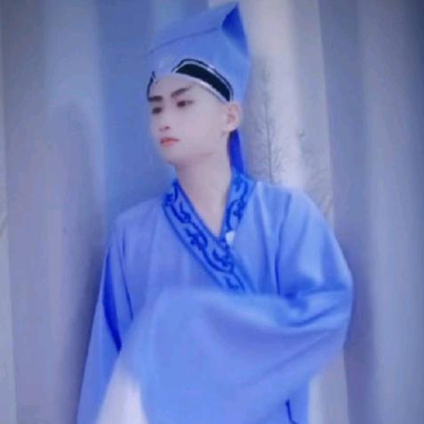 玥柒