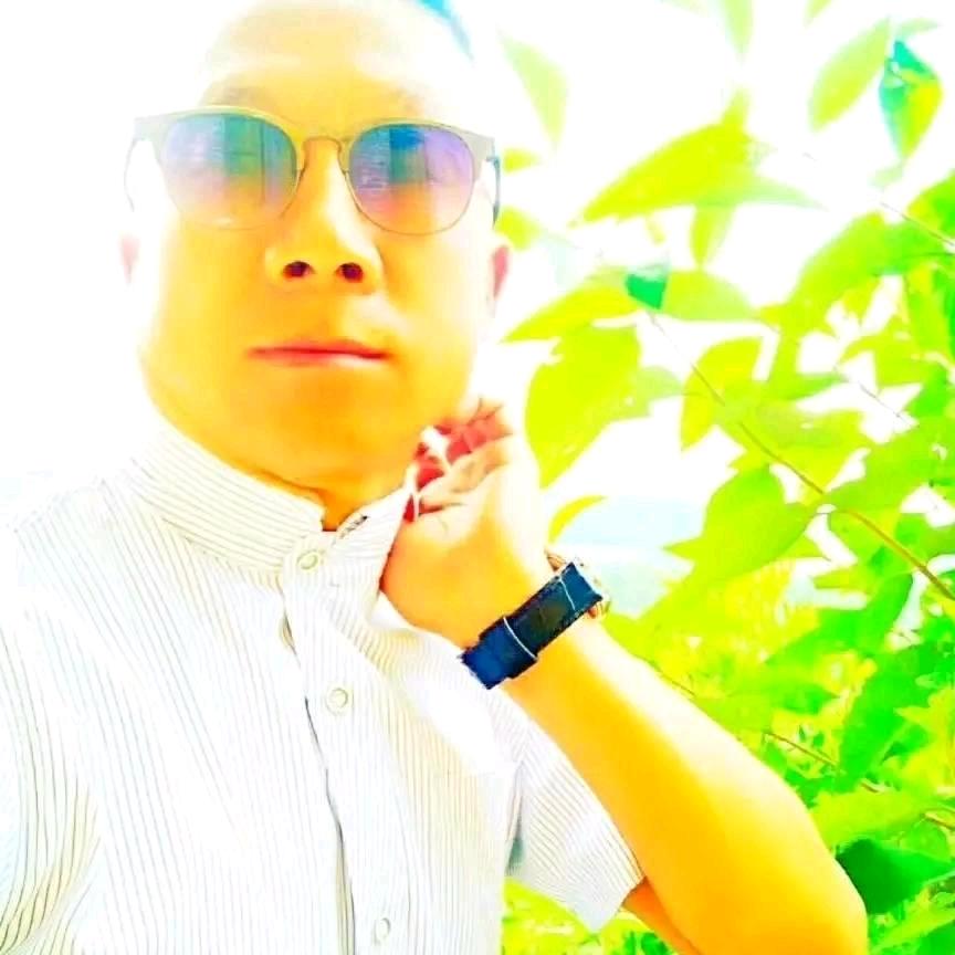 大家好我是方孙文云南