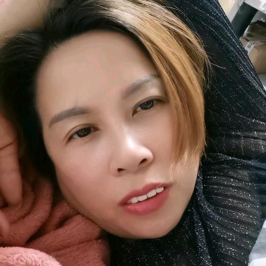 睿娃二妹的奶奶