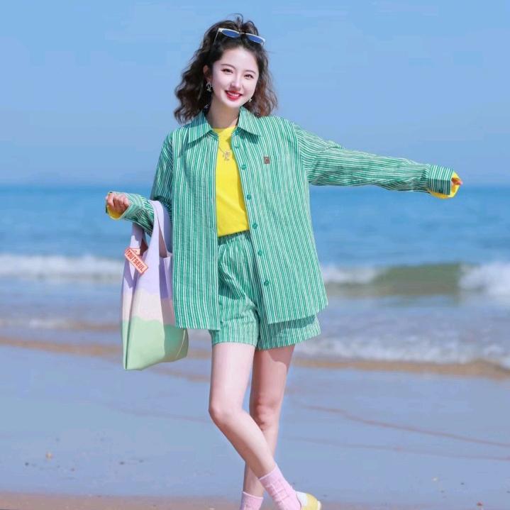 莫默吖