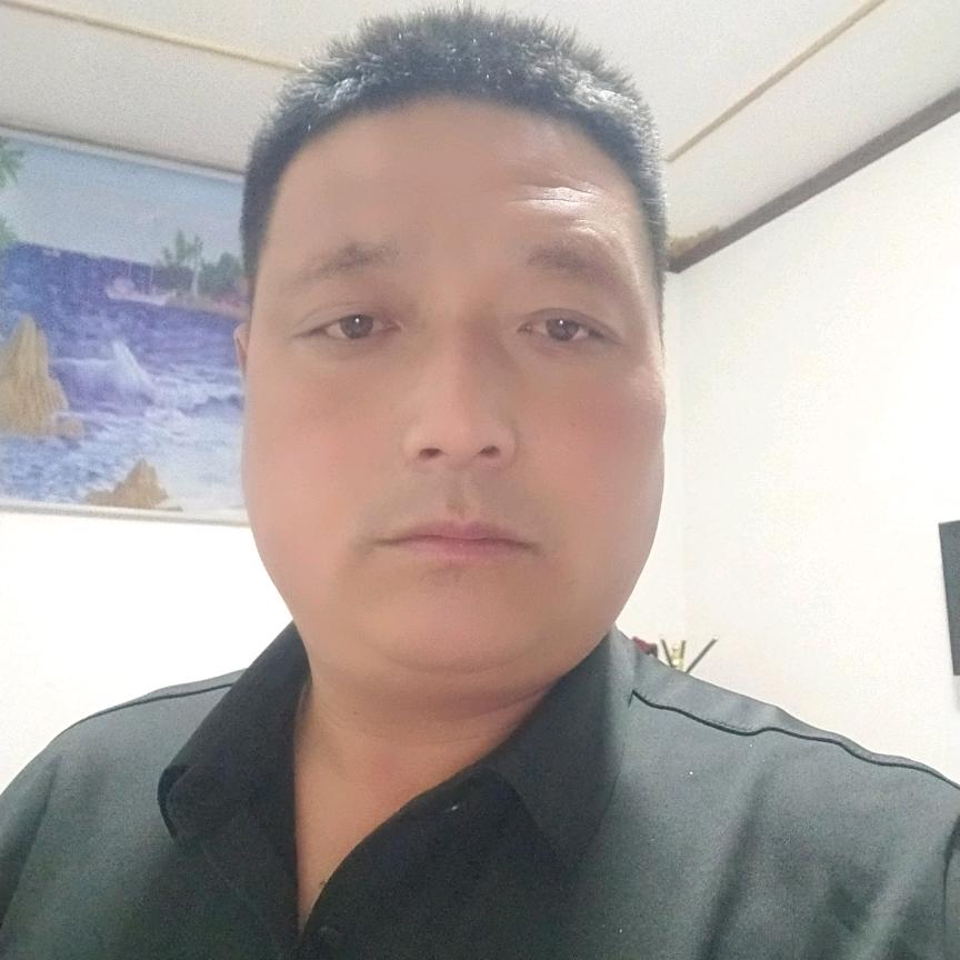 杨雷