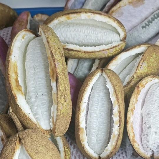 亚洲人生种植，观音果，莲花座果