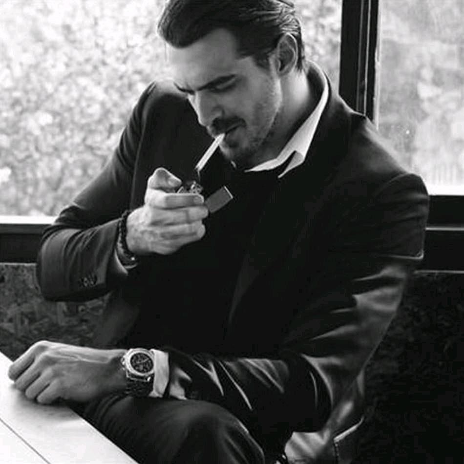 大叔(ღ♡‿♡ღ)