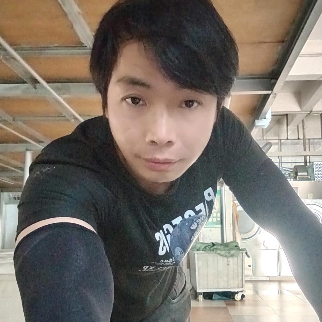 🍇🍎🍓潇洒开心哥🍓