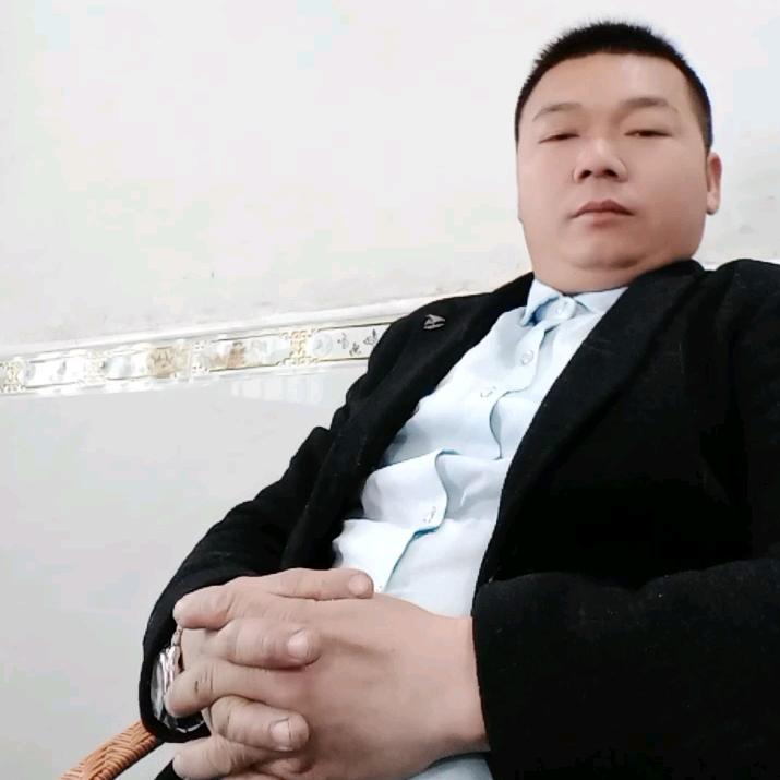 向着幸福明天前行！GUAN XIWEI