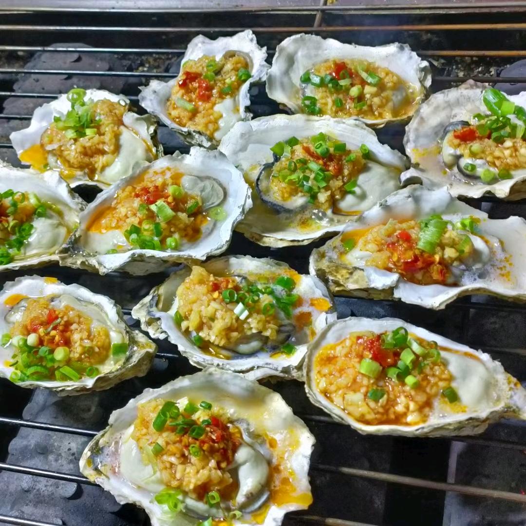 天天烧烤、炸串、生蚝