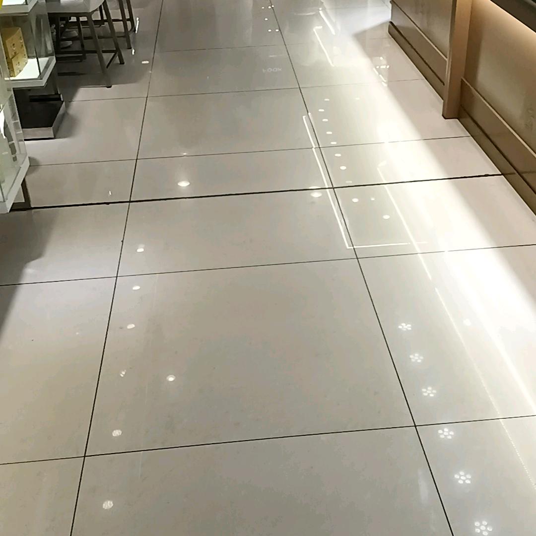 吴