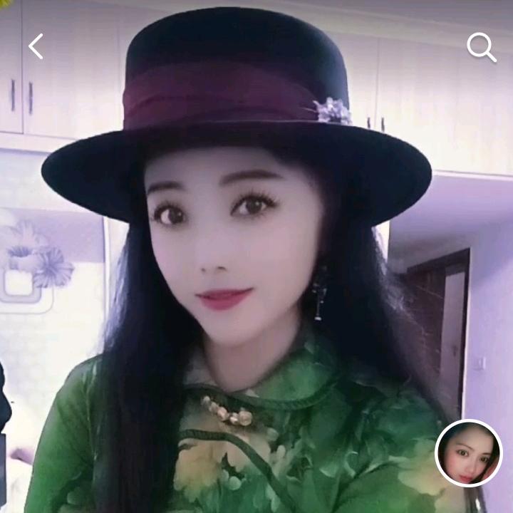 火凤凰向小妹