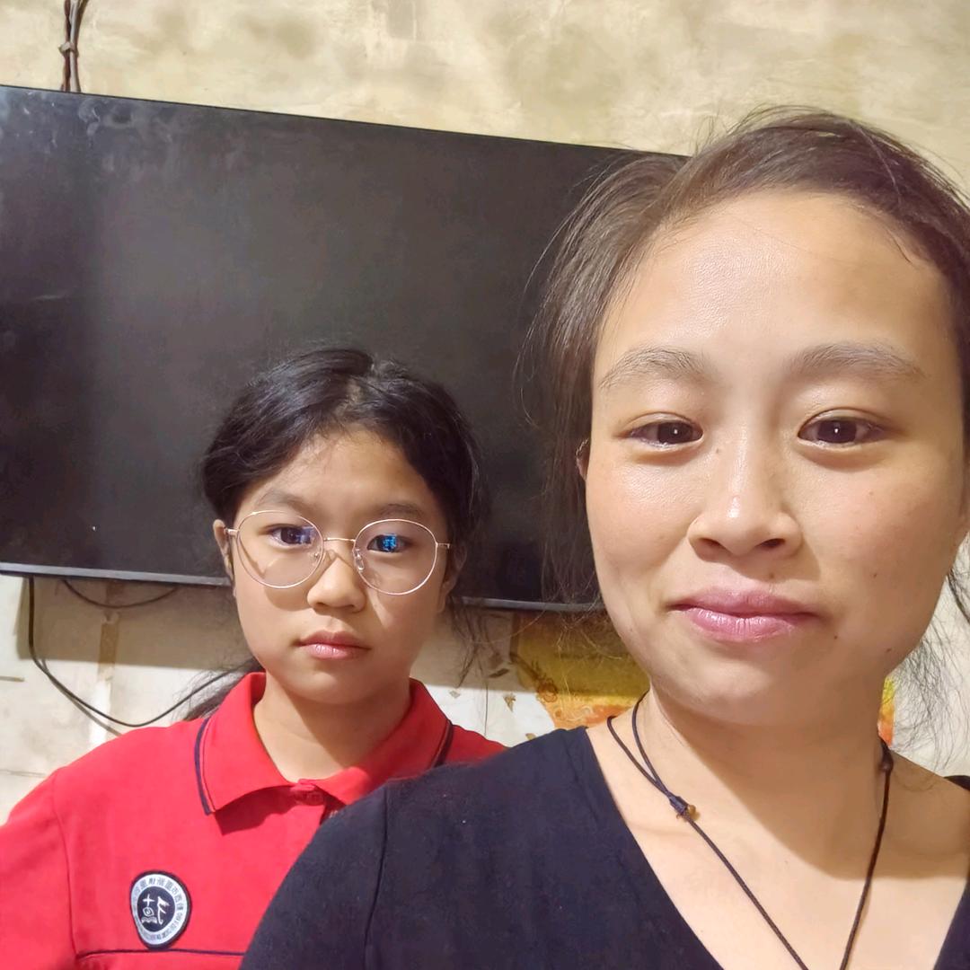 且行且珍惜(张梅)