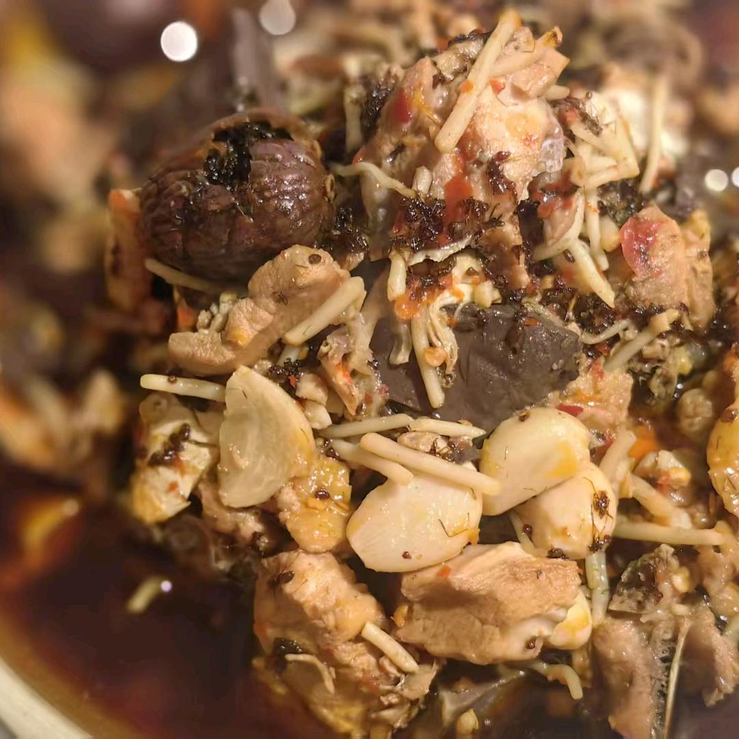 施甸上铜厂香旭家肴农家菜馆