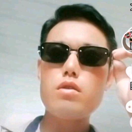 只想找个相伴的人。🌜💐🌛