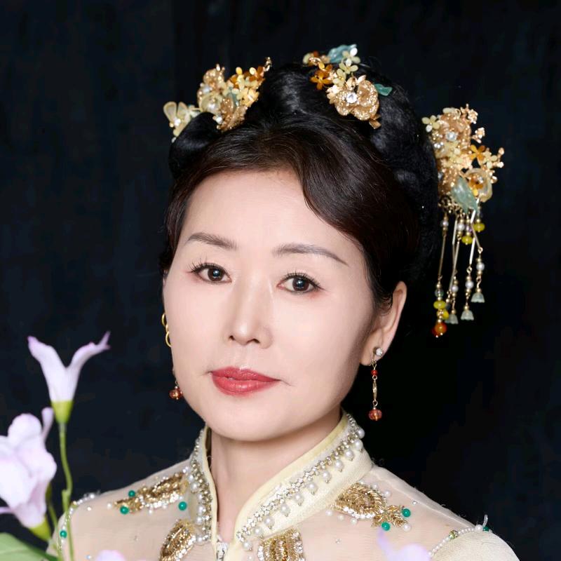 芳芳佳人（拒绝私聊）