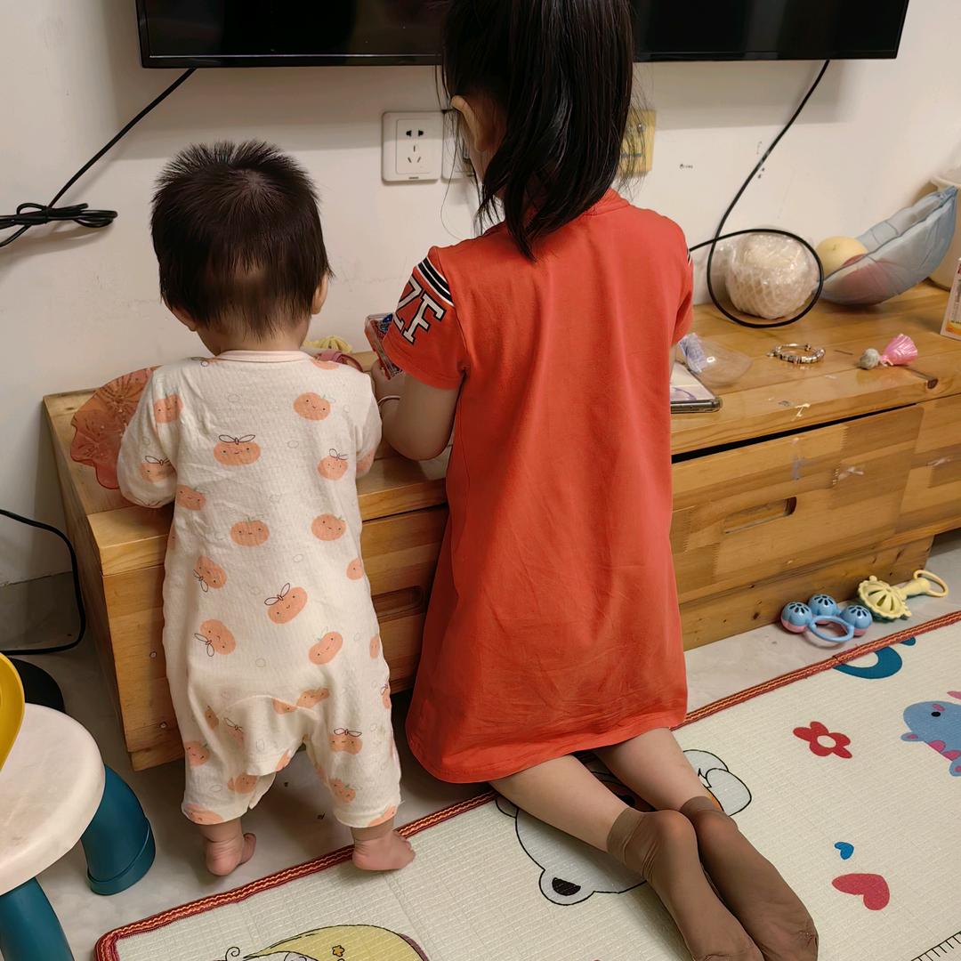 小小安哆