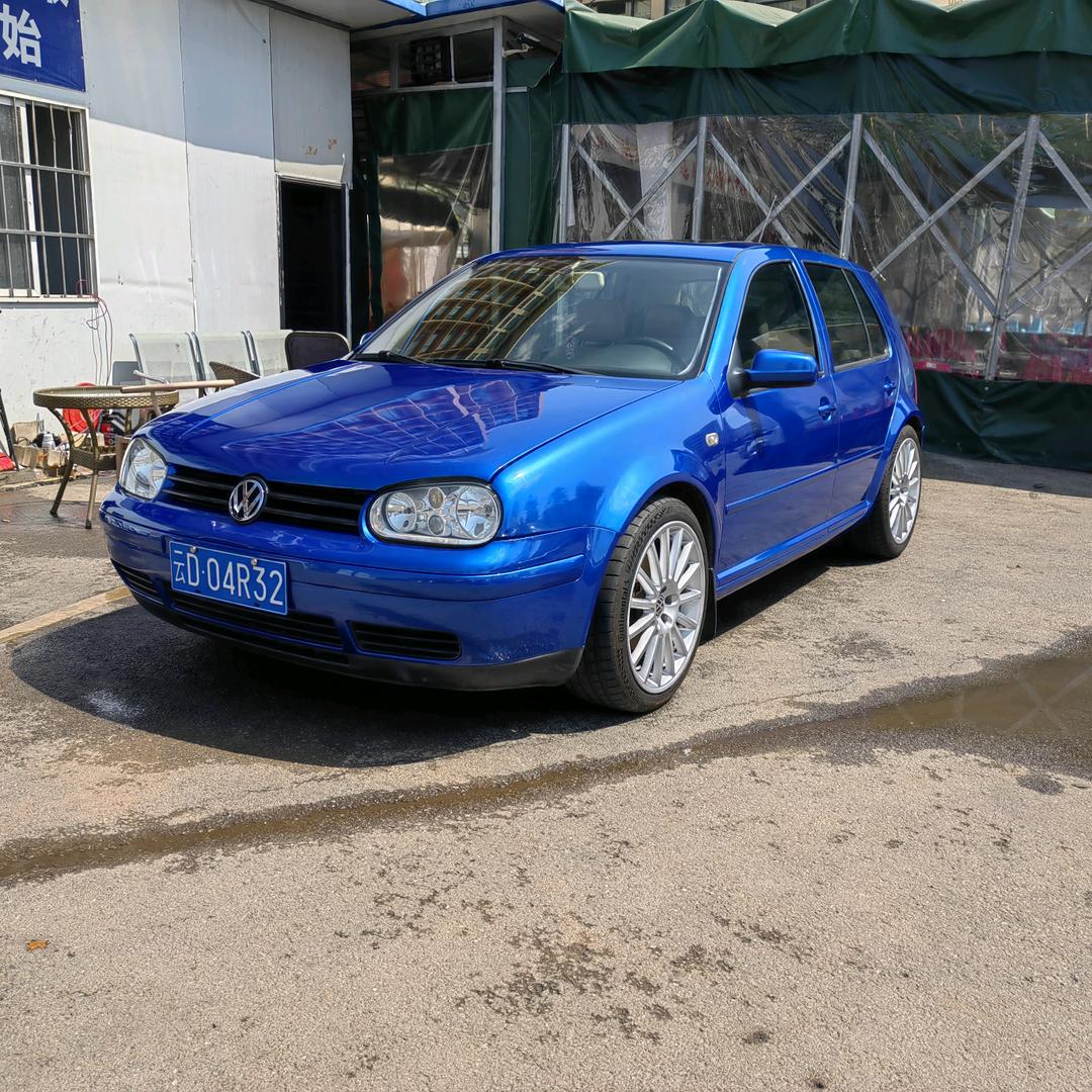 曲靖圣迪二手车批发牛犇犇