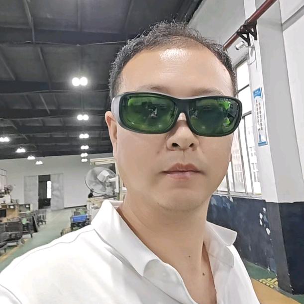 激光找张工