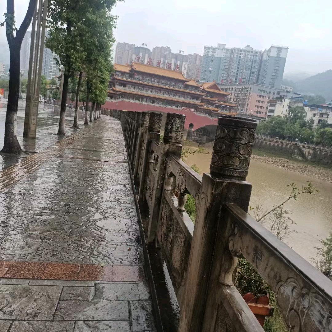 隔壁老王🐅