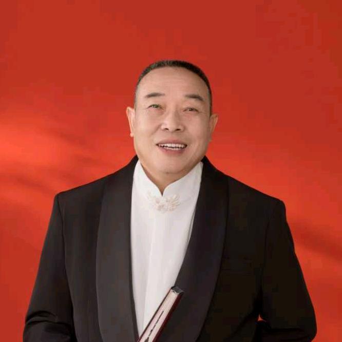 龙云泽俊