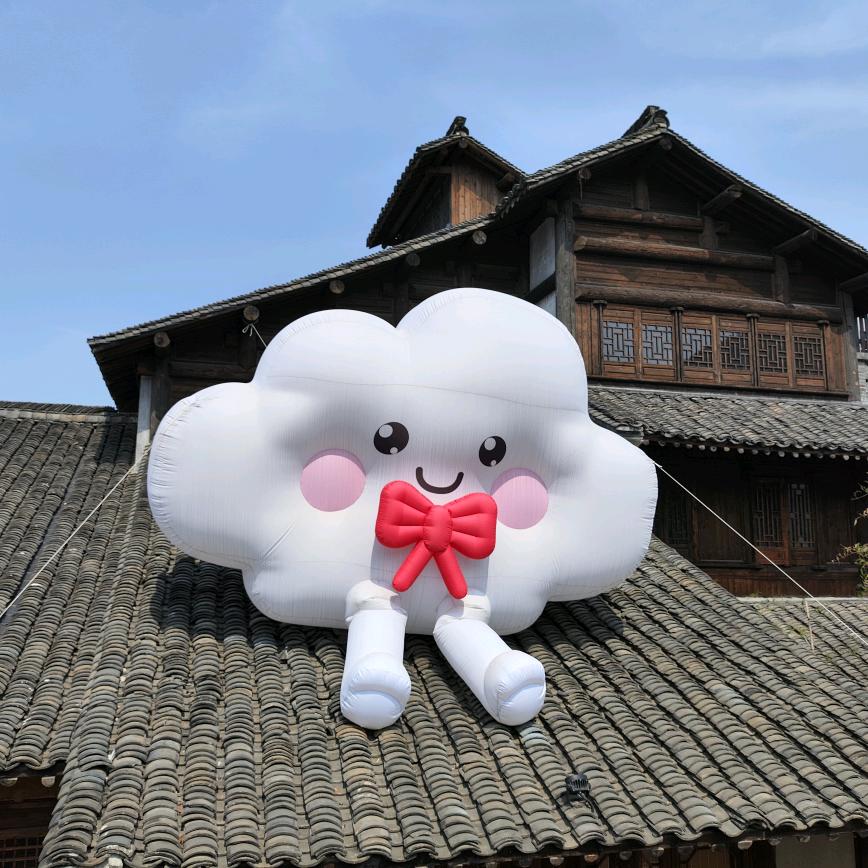 脱云而出