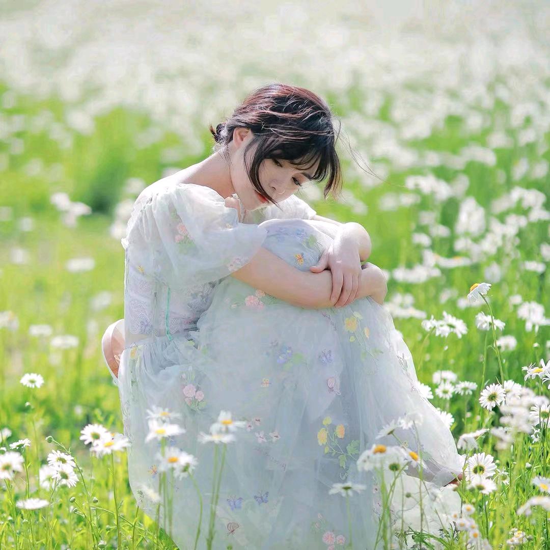 真真（随便逛小跟班）