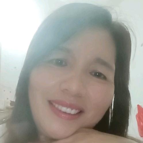 林中清新的梅花