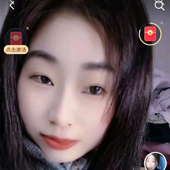 笑笑，温柔有度