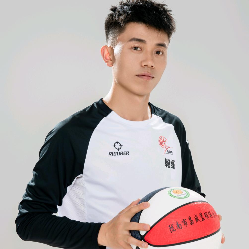 陇南昌盛体育田教练