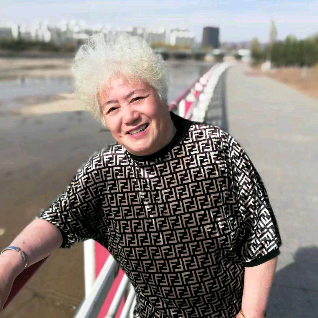 手机用户59949553274荣荣