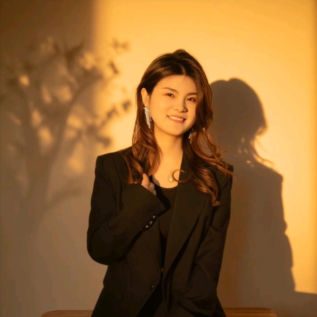 Han 氵月月