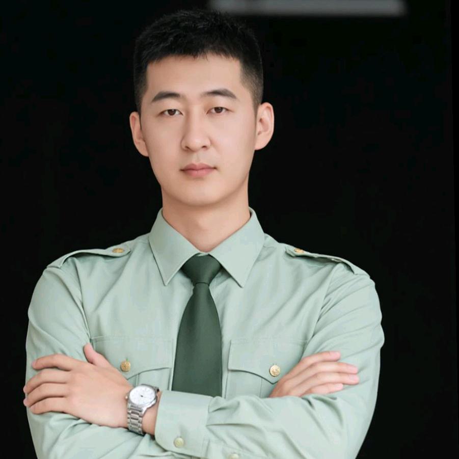 80后大叔闫先生