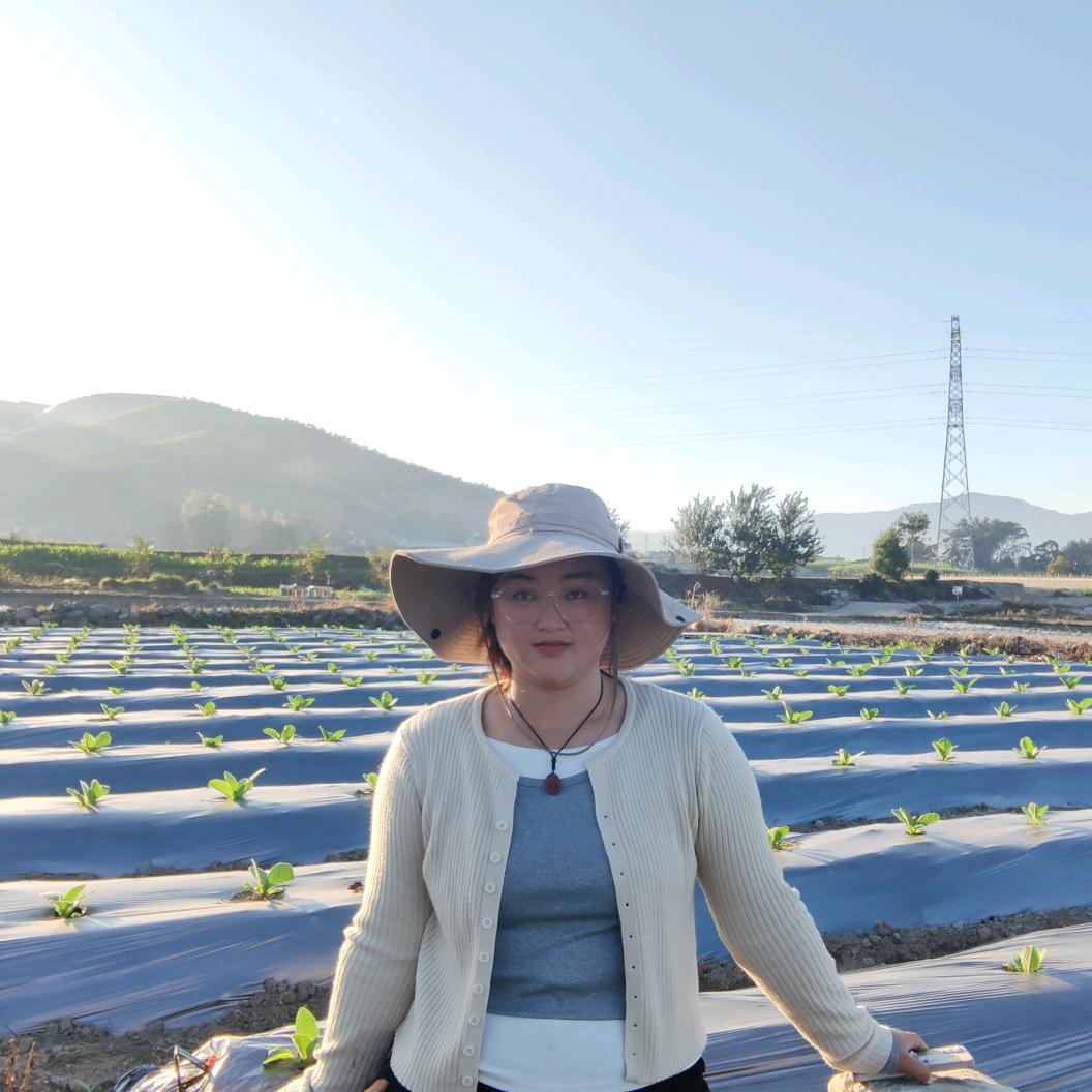 梁盈农业李温柔