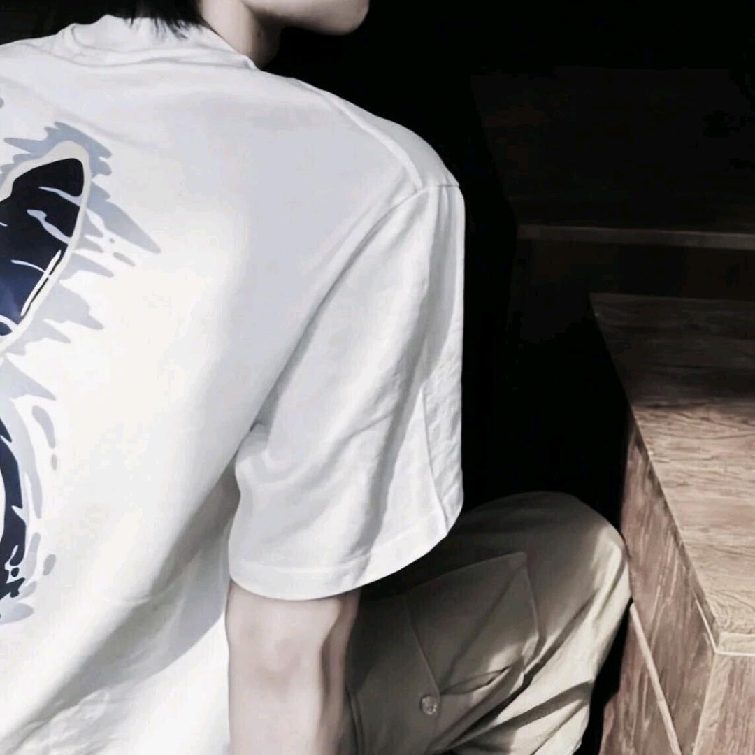 云