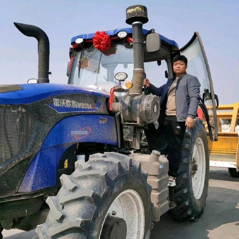 锋钦电脑卫星平地机